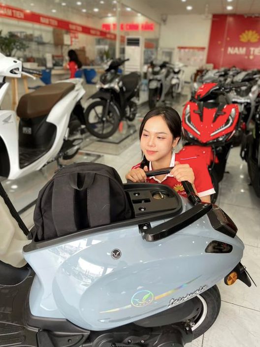 cop-xe-victoria-vespa-50cc